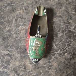 RARE ASIAN/INDIA BRASS ASHTRAY SHOE SLIPPER 5" ENGRAVED HAND PAINTED